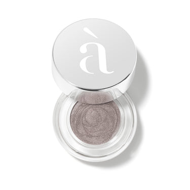 Luminous Cream Shadow Retro